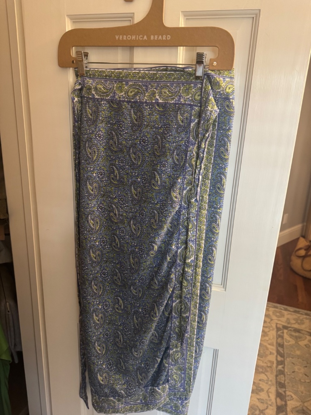 Veronica Beard Cover Up Style Wrap Skirt Size Medium